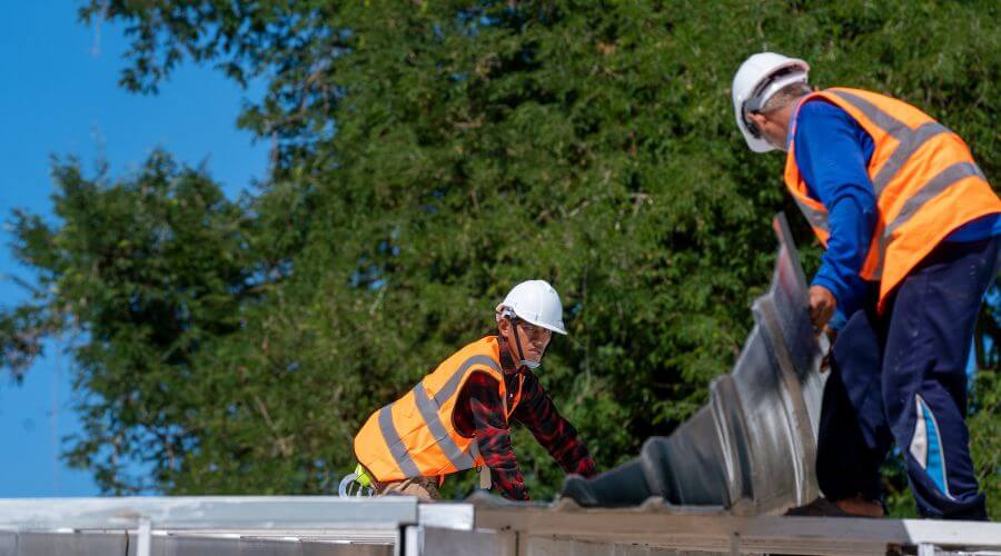Professional new roof installation services in Farmdale, OH